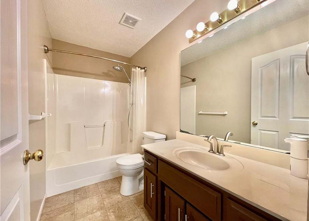 6216 W 155TH Street — photo 5