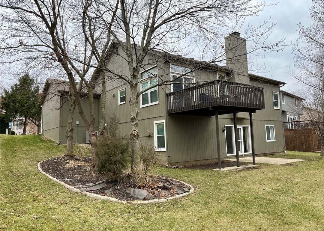 6216 W 155TH Street — photo 11