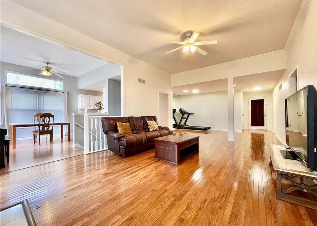 6216 W 155TH Street — photo 15