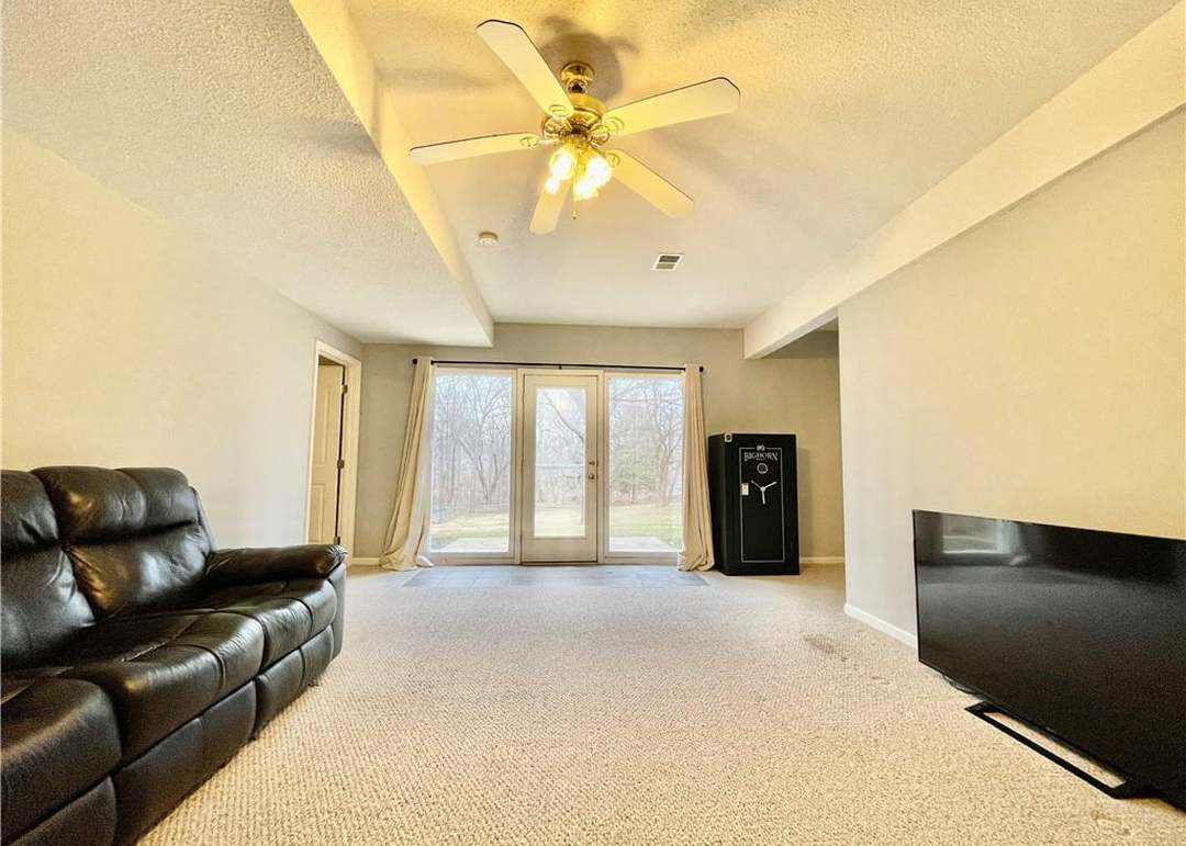 6216 W 155TH Street — photo 26
