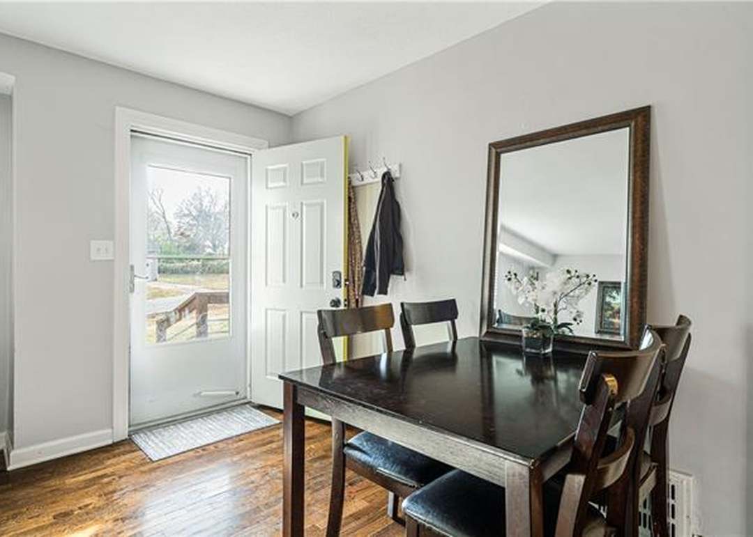 100 W 97th Terrace — photo 17