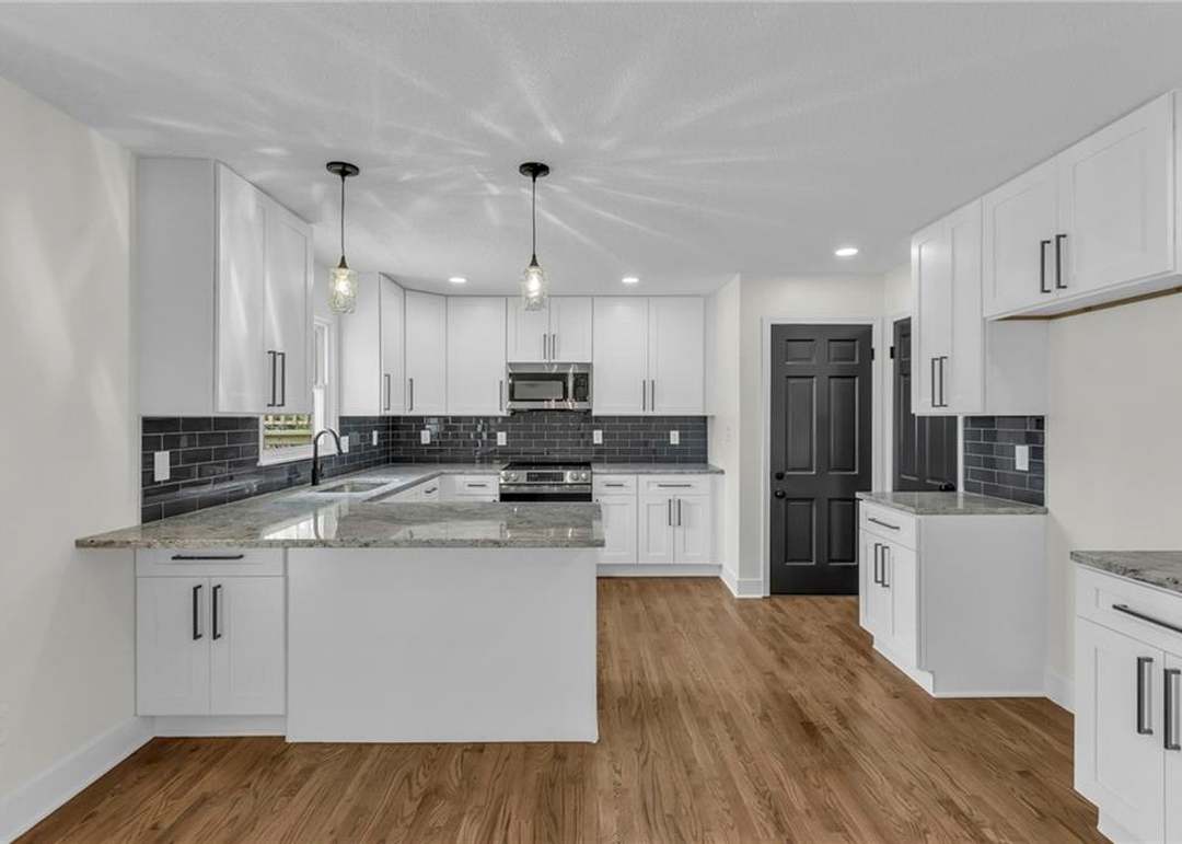 11836 E 61st Terrace — photo 14