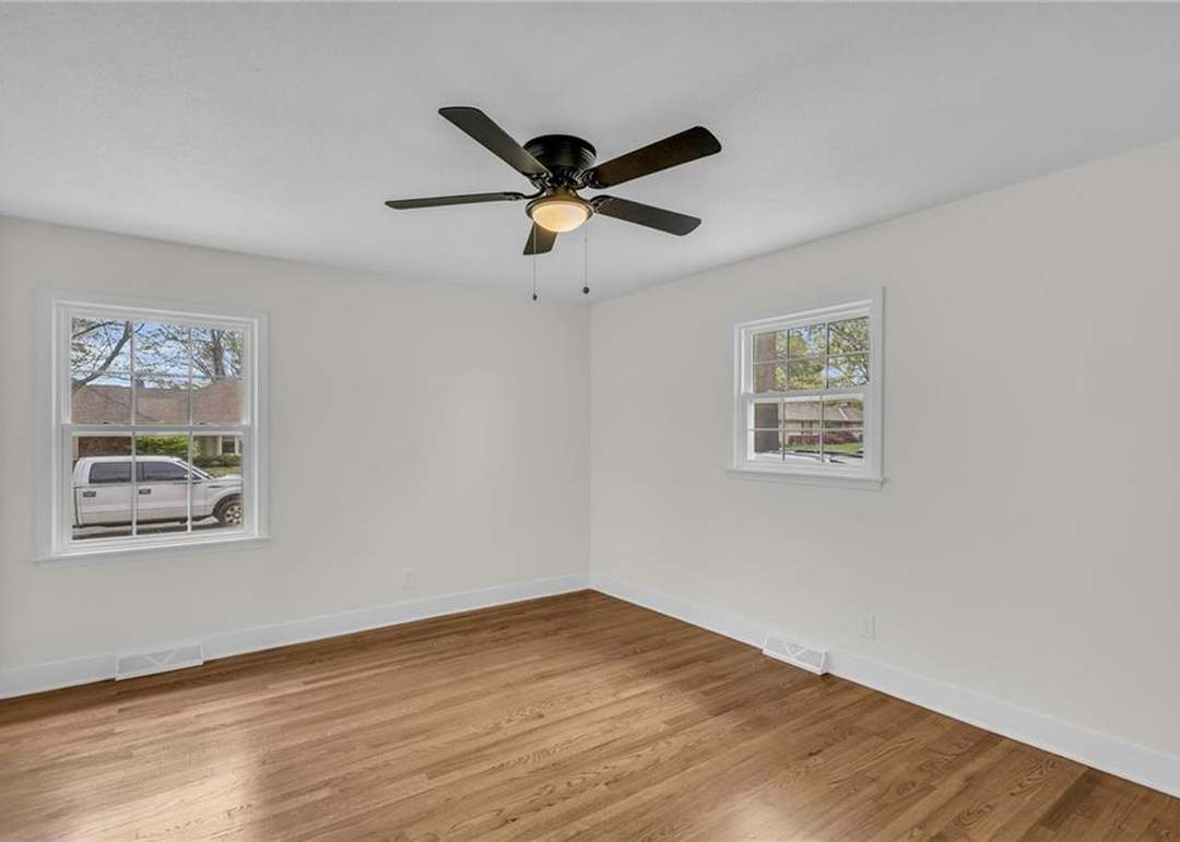 11836 E 61st Terrace — photo 22