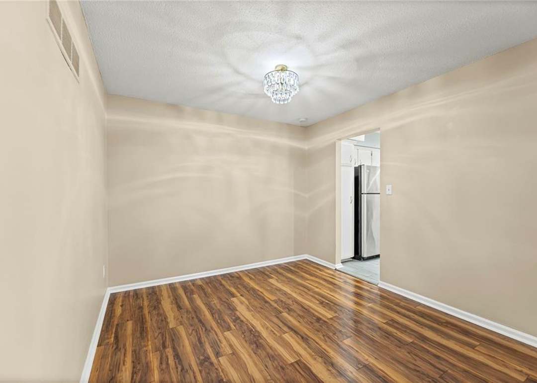 7433 W 102nd Court — photo 4