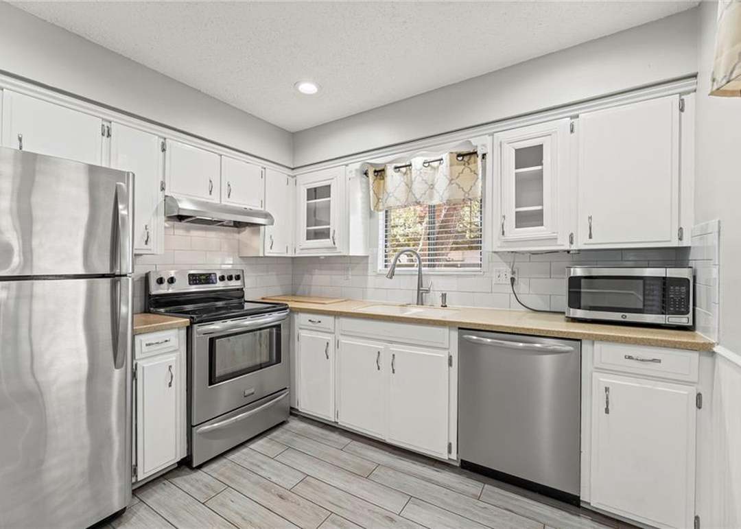 7433 W 102nd Court — photo 14