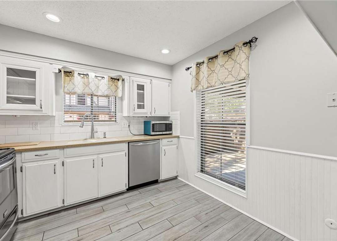 7433 W 102nd Court — photo 15