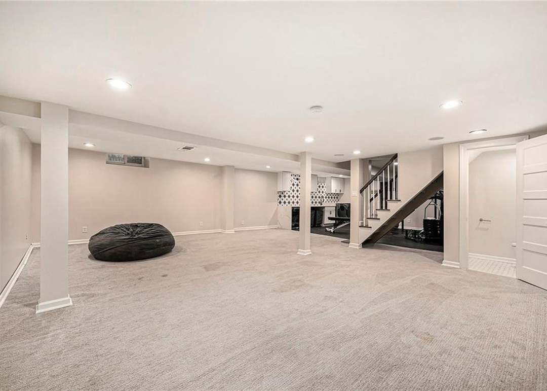 5760 Ward Parkway — photo 30