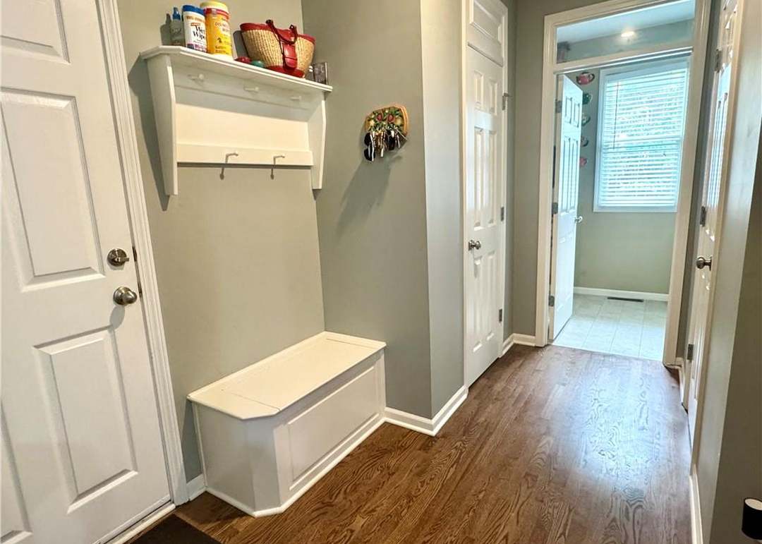 22102 W 57th Terrace — photo 4