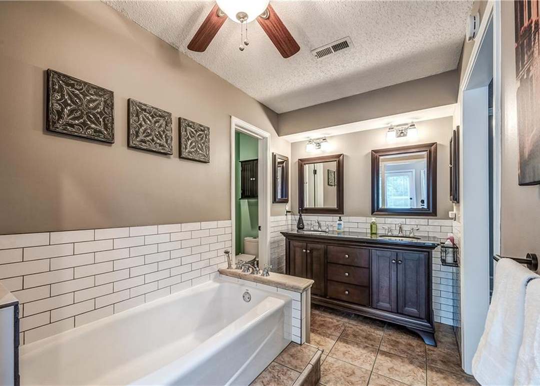 8009 Lakeview Avenue — photo 7
