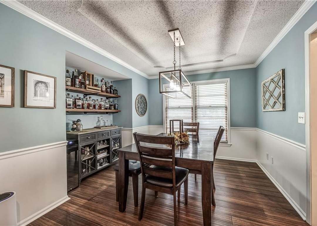 8009 Lakeview Avenue — photo 18