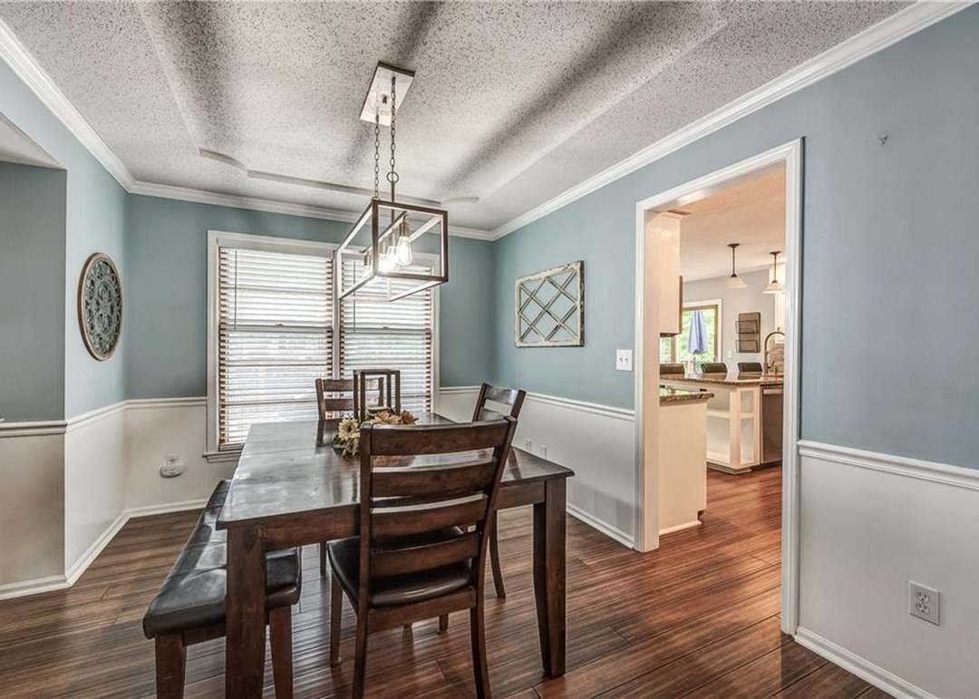 8009 Lakeview Avenue — photo 19