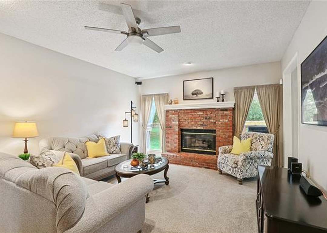 11713 W 115th Street — photo 11