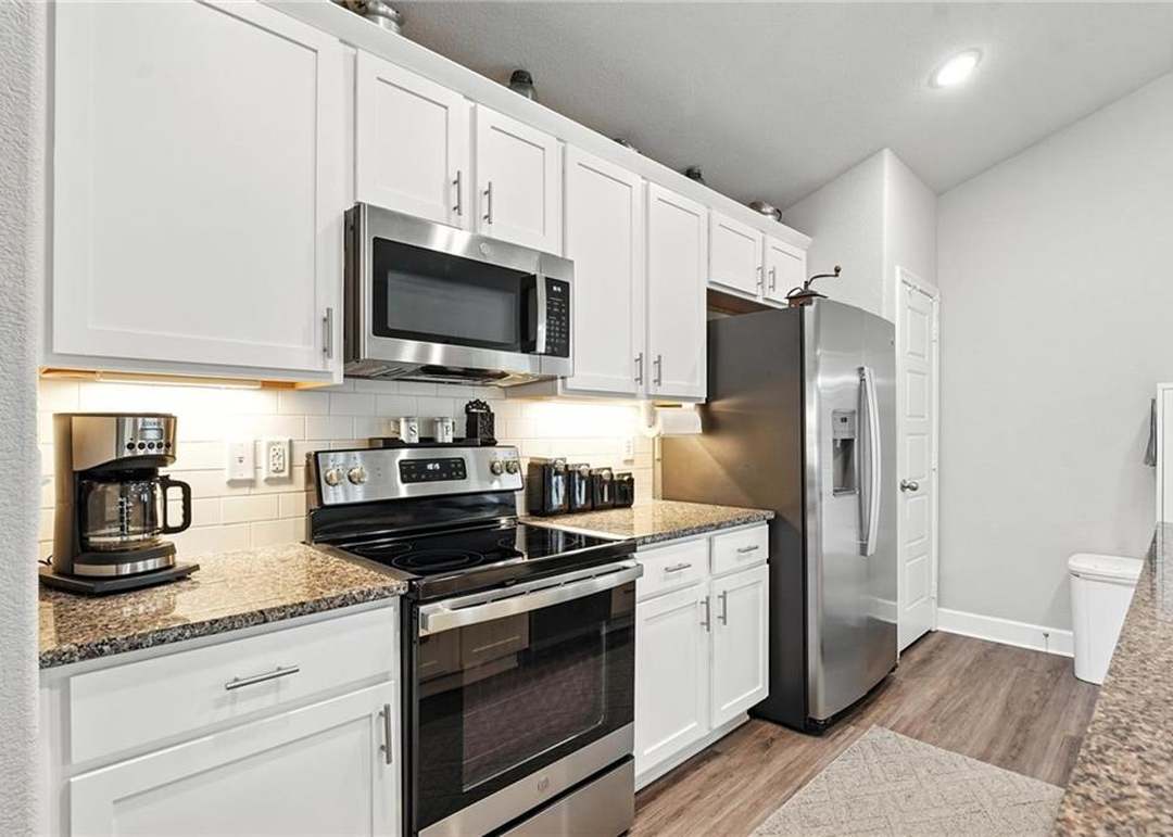 7547 Belmont Drive — photo 4