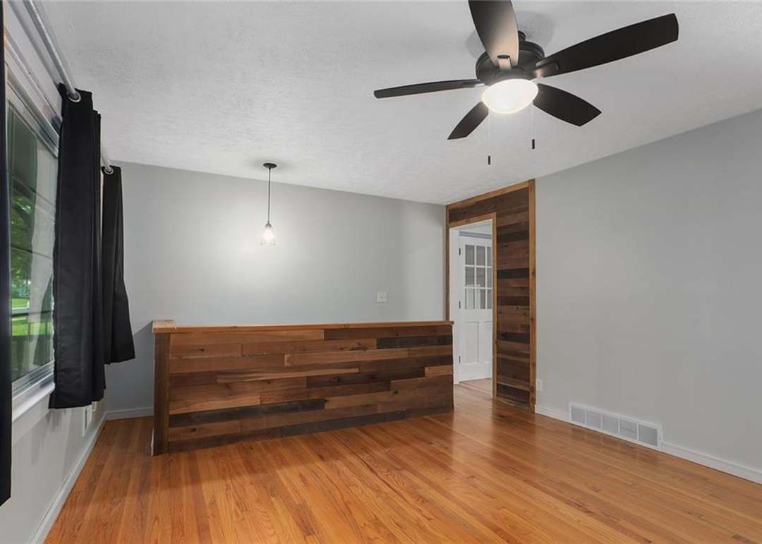 8807 Kentucky Avenue — photo 10
