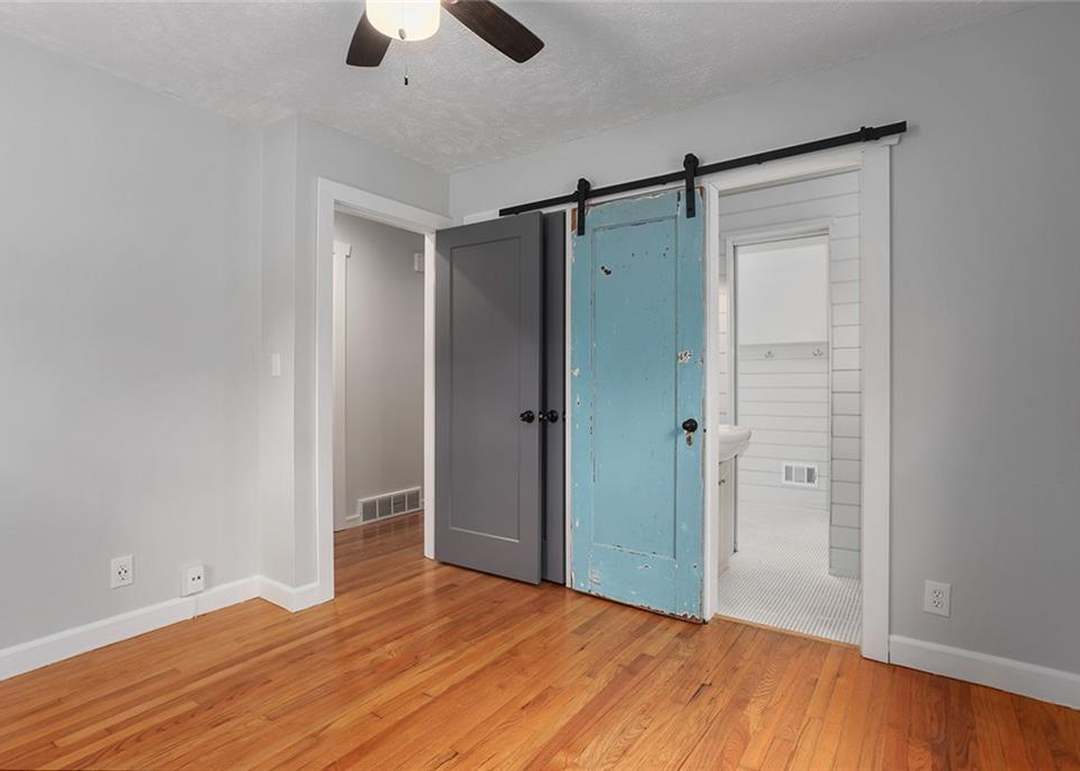 8807 Kentucky Avenue — photo 23