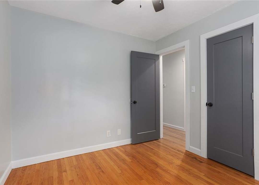 8807 Kentucky Avenue — photo 24