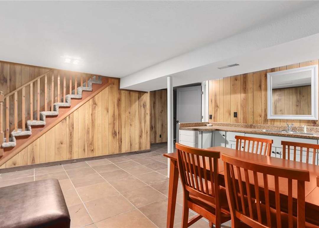 8807 Kentucky Avenue — photo 25