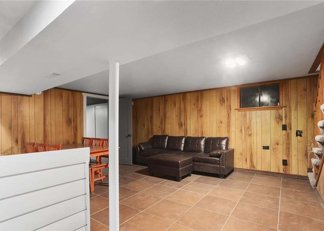 8807 Kentucky Avenue — photo 27