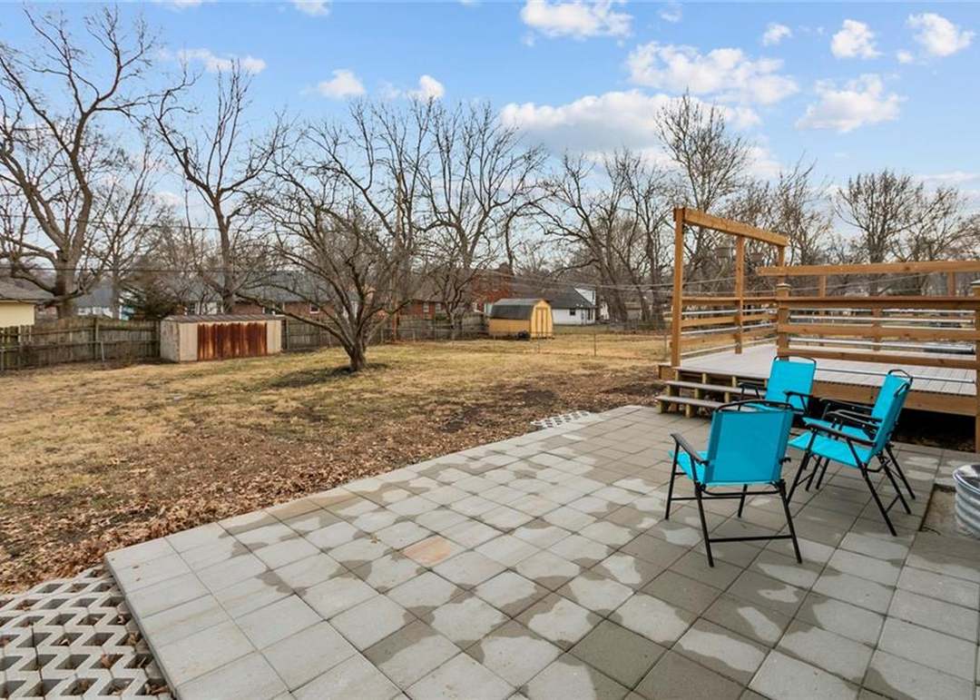 8807 Kentucky Avenue — photo 32