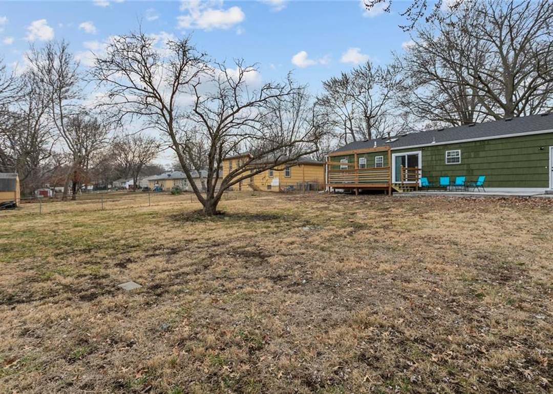 8807 Kentucky Avenue — photo 33