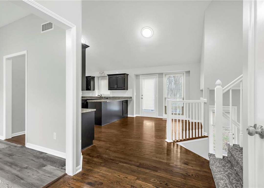 8319 NW 77th Terrace — photo 10