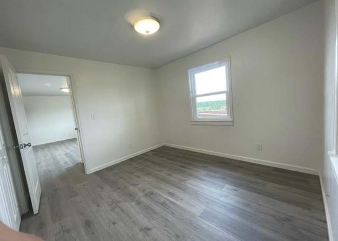 6303 E 147th Street — photo 26