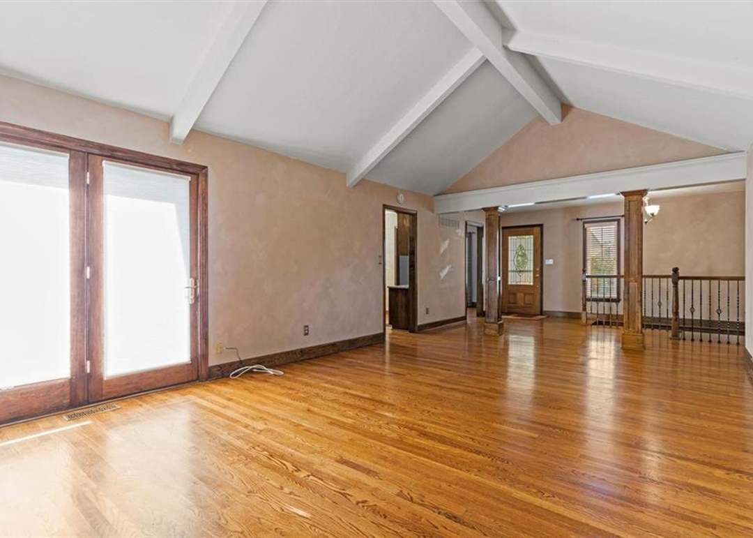 113 N Landcaster Drive — photo 6