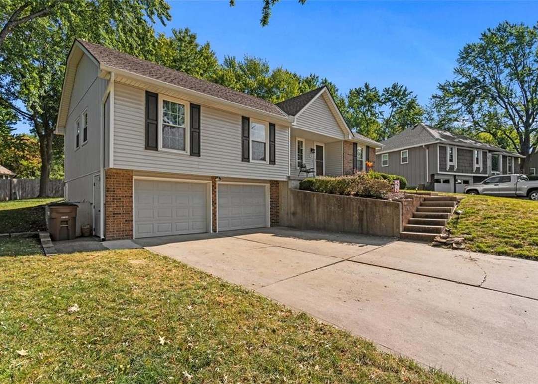 113 N Landcaster Drive — photo 9
