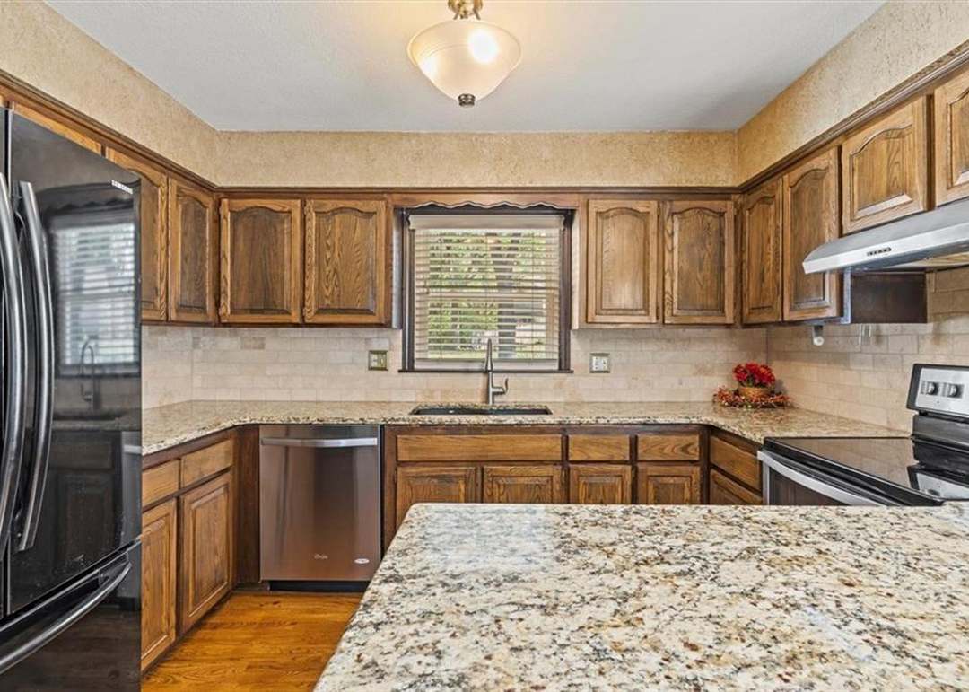 113 N Landcaster Drive — photo 13