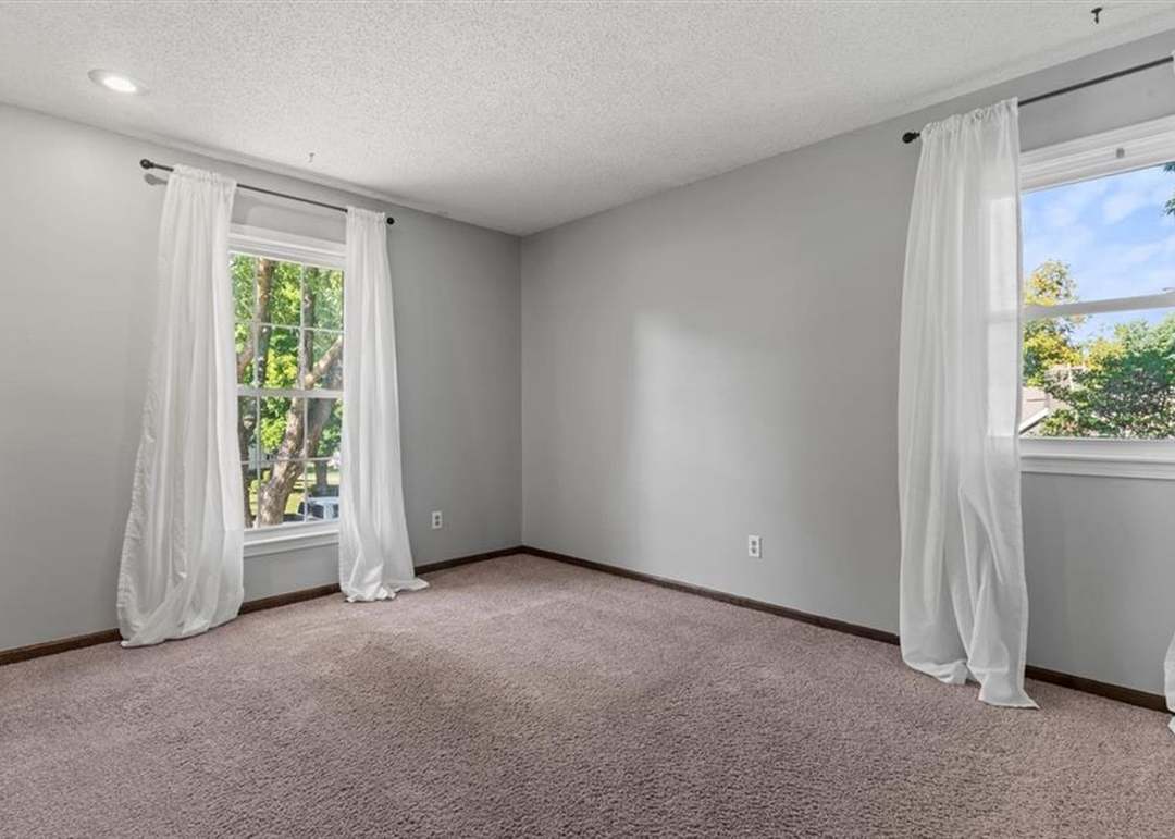 113 N Landcaster Drive — photo 17