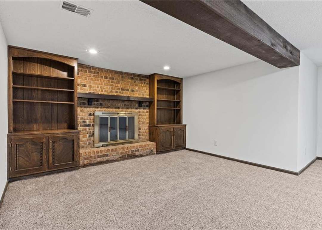 113 N Landcaster Drive — photo 26
