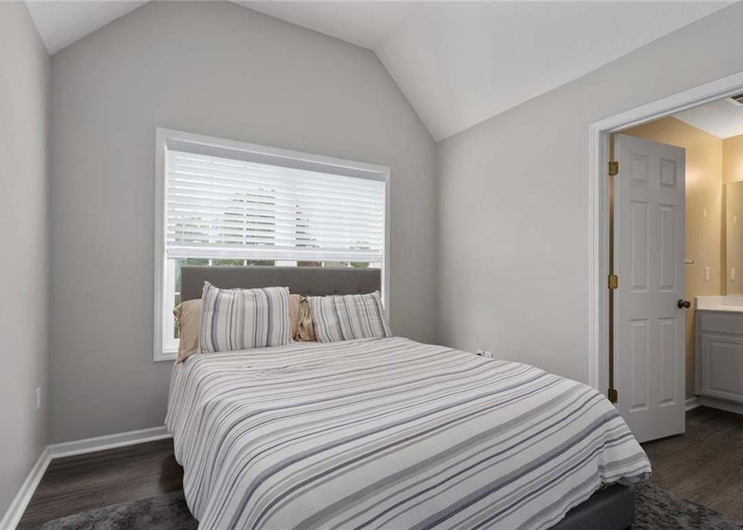 3935 N 108th Court — photo 20