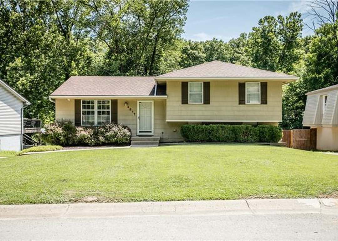 4817 NW Woody Creek Ln — photo 8