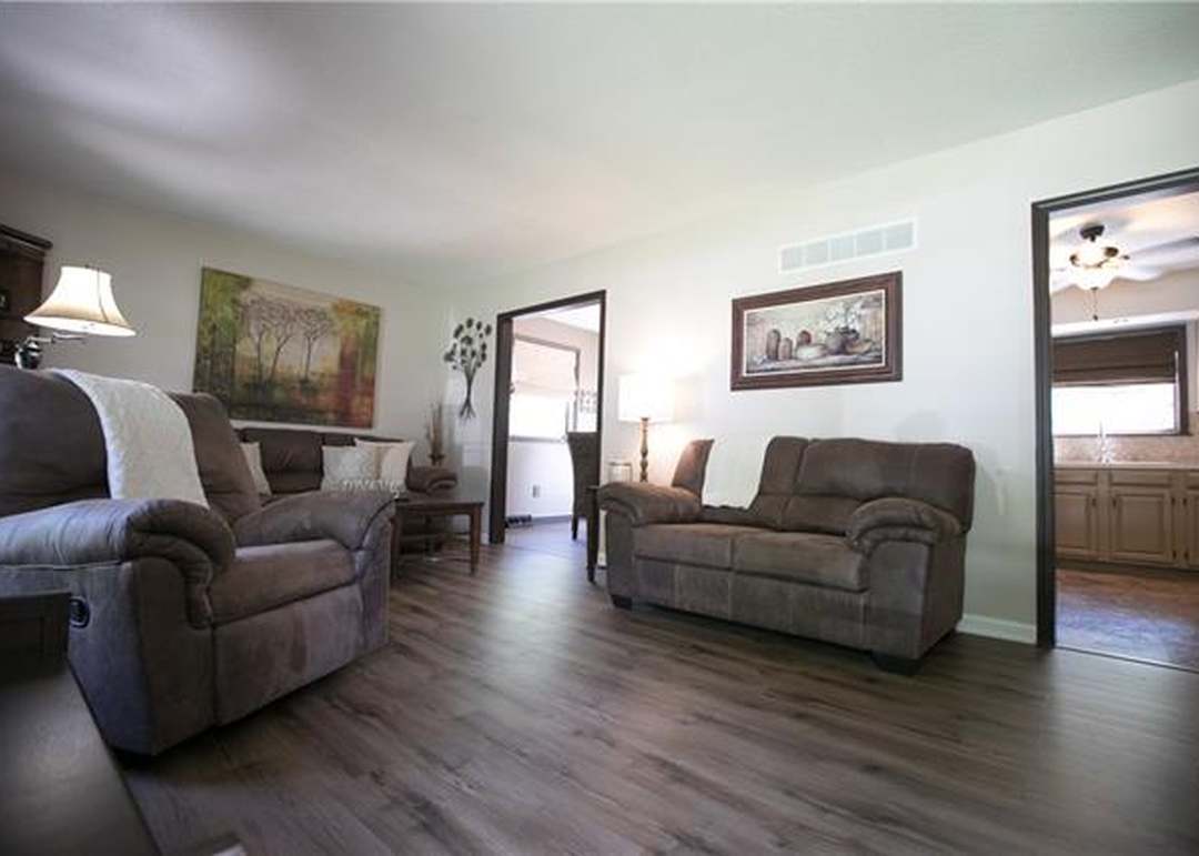 4817 NW Woody Creek Ln — photo 11