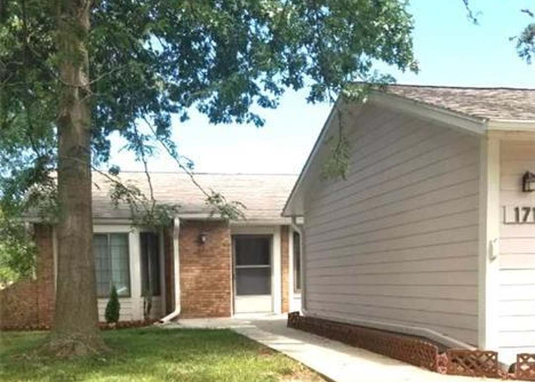 1712 W Long Boulevard — photo 9
