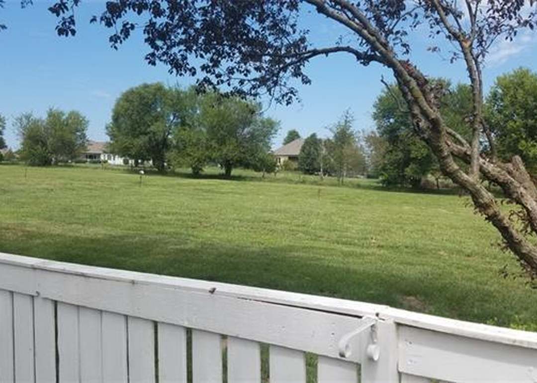 1712 W Long Boulevard — photo 22