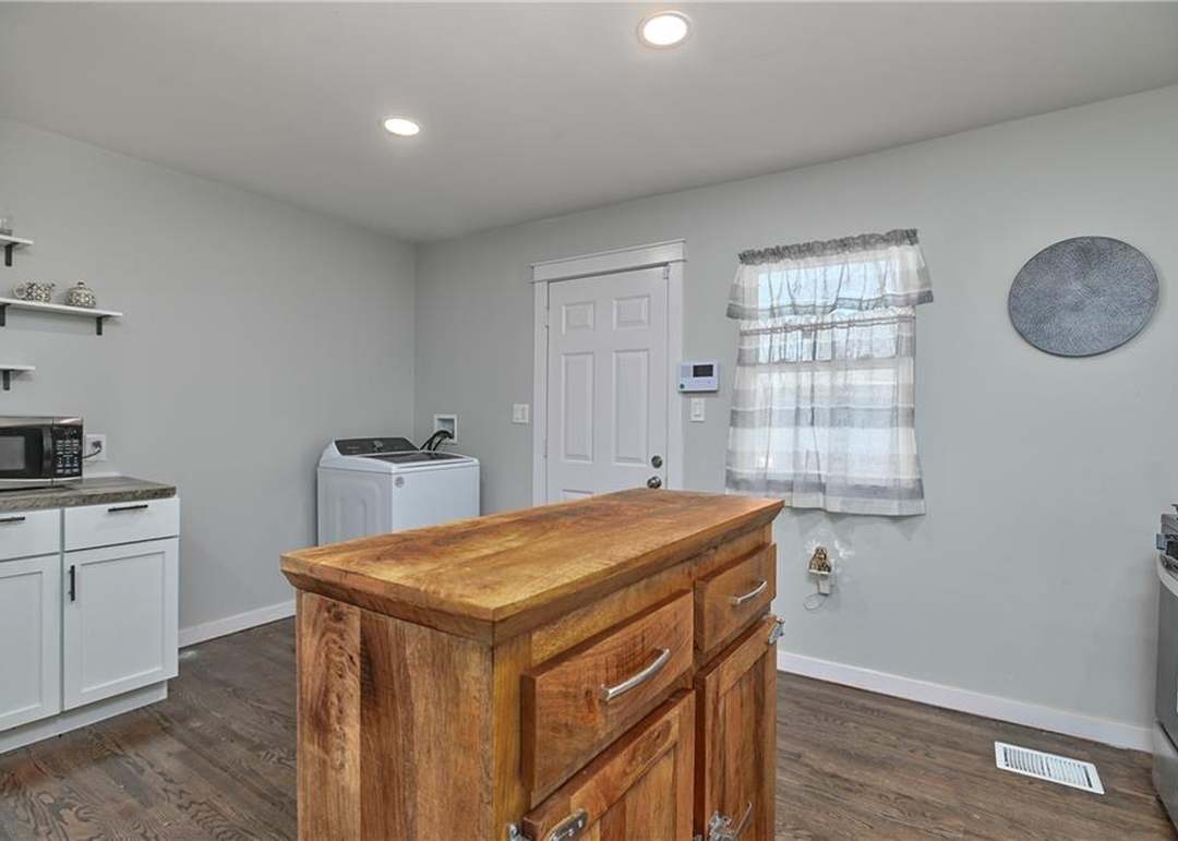 4307 Towers Road — photo 5