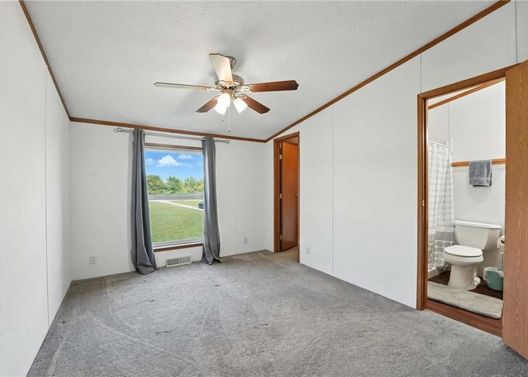 39460 Indianapolis Road — photo 14
