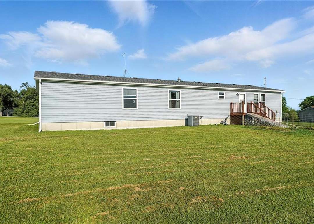 39460 Indianapolis Road — photo 34