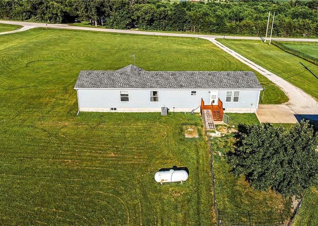 39460 Indianapolis Road — photo 39