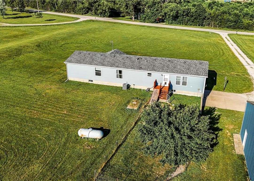 39460 Indianapolis Road — photo 45