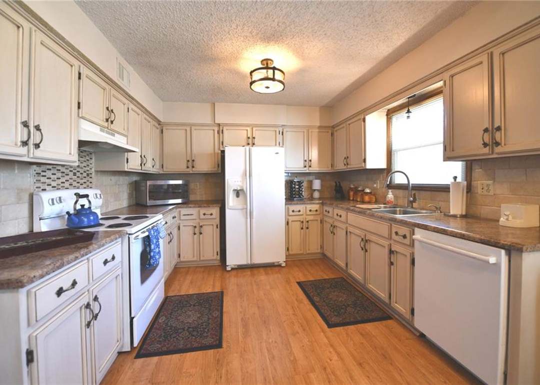 822 S 57th Terrace — photo 9