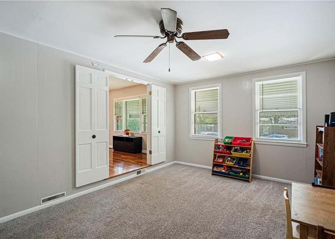 10511 Palmer Avenue — photo 2