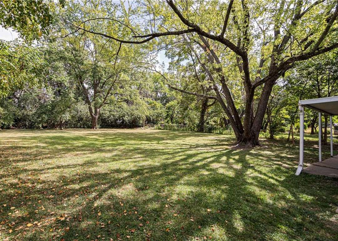 10511 Palmer Avenue — photo 3