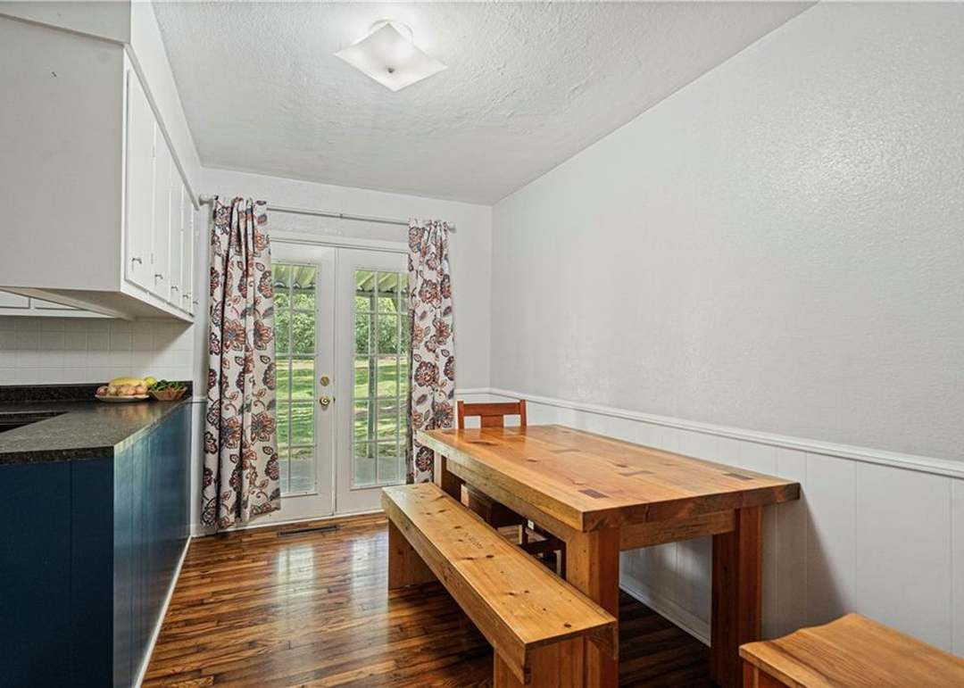 10511 Palmer Avenue — photo 14