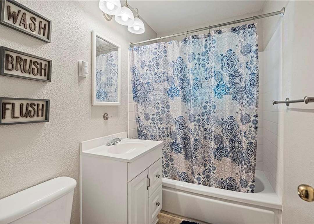 10511 Palmer Avenue — photo 17