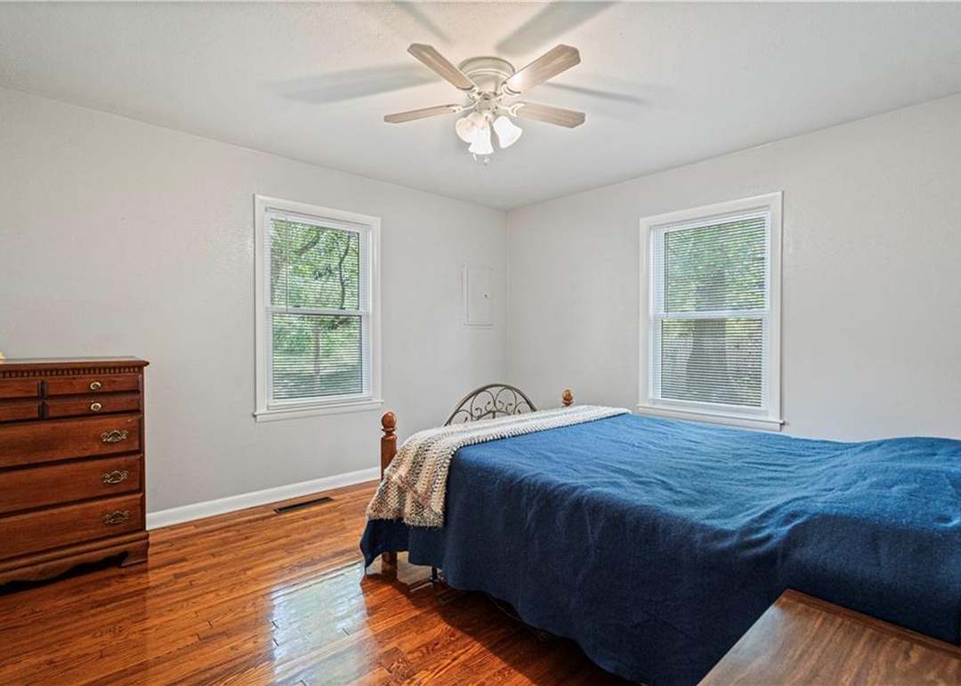 10511 Palmer Avenue — photo 19