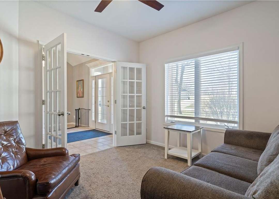 9819 Liberty Hills Drive — photo 17