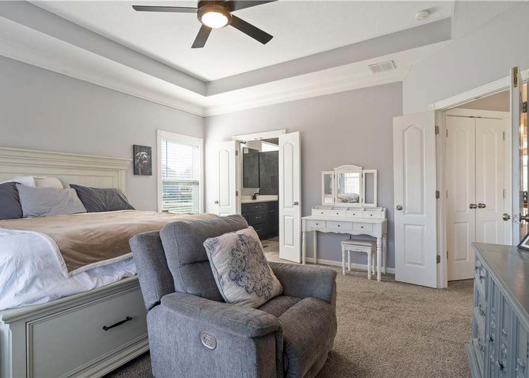 9819 Liberty Hills Drive — photo 19