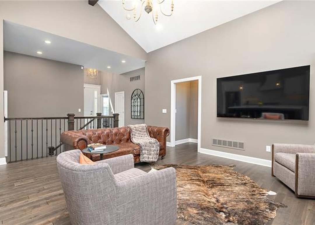16814 S Heatherwood Street — photo 6